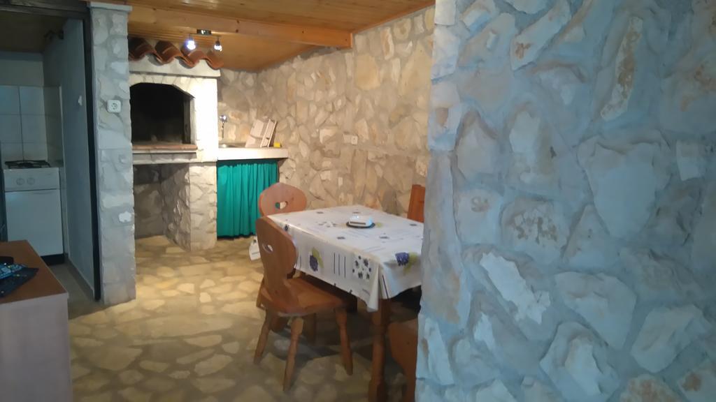 Nella Apartments Šišan Exteriör bild